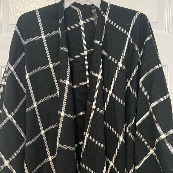 Urban Outfitters Black Plaid Poncho - Picture 2 of 4
